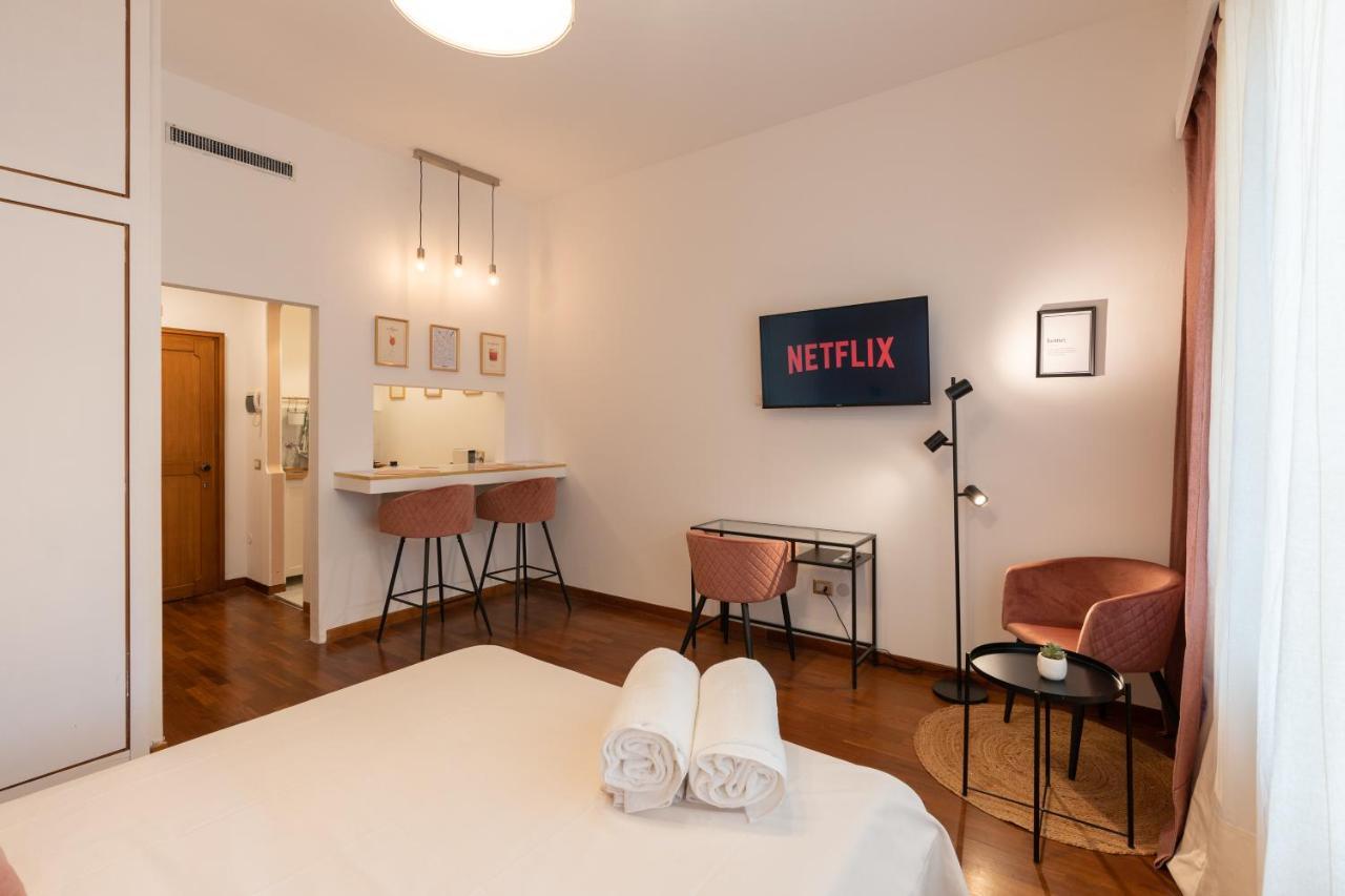 Amalia'S House, Cozy Studio Apartment In Brera Milano Exteriör bild